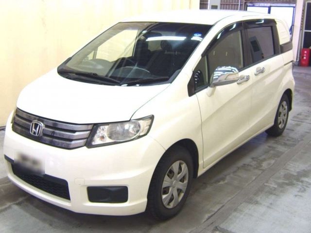 78044 Honda Freed spike GB3 2013 г. (TAA Tohoku)